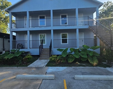 4724 4th           Units    B,c,d,e Street - Photo Thumbnail 18