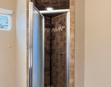 1802 Turnpike Road - Photo Thumbnail 34