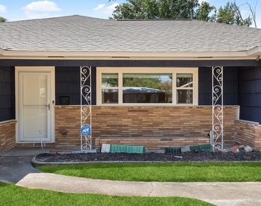 1802 Turnpike Road - Photo Thumbnail 1