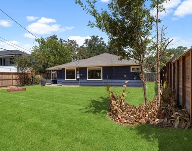 1802 Turnpike Road - Photo Thumbnail 44