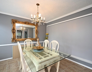 13102 Richmond Avenue - Photo Thumbnail 22