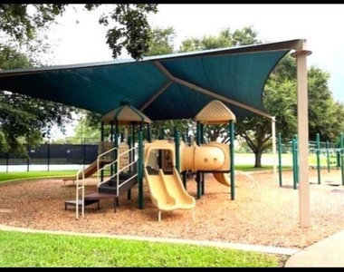 1527 Lake Pauline Court - Photo Thumbnail 43