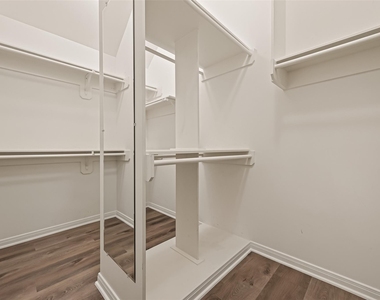 1527 Lake Pauline Court - Photo Thumbnail 27