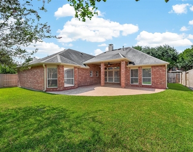 1527 Lake Pauline Court - Photo Thumbnail 40