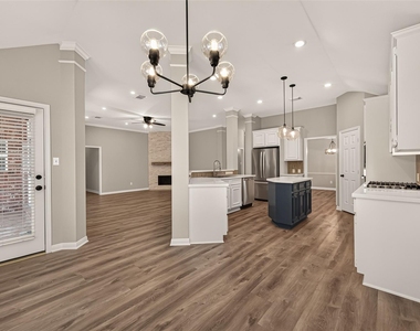 1527 Lake Pauline Court - Photo Thumbnail 21