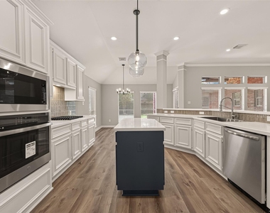 1527 Lake Pauline Court - Photo Thumbnail 44