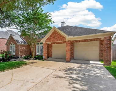 1527 Lake Pauline Court - Photo Thumbnail 1