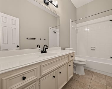 1527 Lake Pauline Court - Photo Thumbnail 33