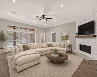 1527 Lake Pauline Court - Photo Thumbnail 11