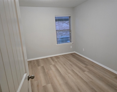 18306 Sonora Brook Lane Lane - Photo Thumbnail 4