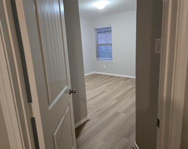 18306 Sonora Brook Lane Lane - Photo Thumbnail 6