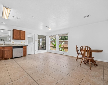 6510 Grand Haven Drive - Photo Thumbnail 12