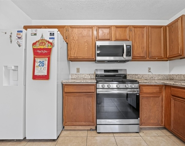 6510 Grand Haven Drive - Photo Thumbnail 16