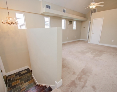 5419 Gulfton Street - Photo Thumbnail 15