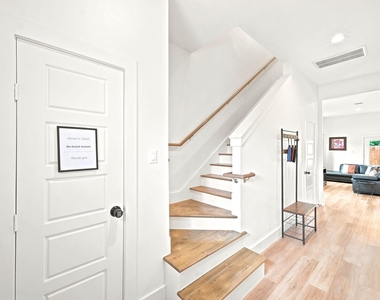 9240 Culver Street - Photo Thumbnail 1