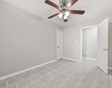 5220 Krueger Drive - Photo Thumbnail 36