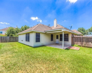 9934 Barr Lake Drive - Photo Thumbnail 16