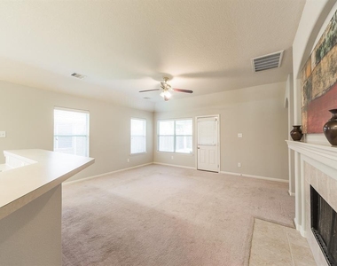 9934 Barr Lake Drive - Photo Thumbnail 5