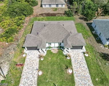 111 Harry Avenue S - Photo Thumbnail 7