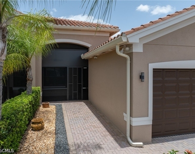 12045 Lakewood Preserve Place - Photo Thumbnail 1