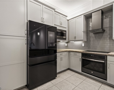 12045 Lakewood Preserve Place - Photo Thumbnail 21