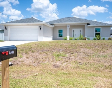 1501 Ne 43rd Terrace - Photo Thumbnail 1