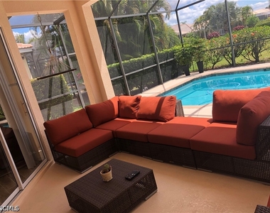 2323 Baynmar Dr - Photo Thumbnail 14