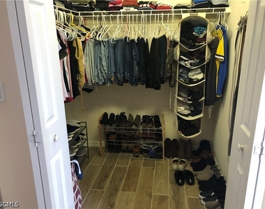 2323 Baynmar Dr - Photo Thumbnail 9