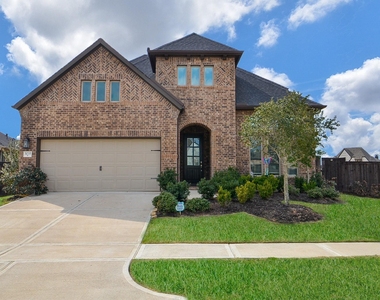 3035 Dragonlet Lane - Photo Thumbnail 1