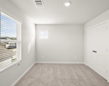 25192 Leather Leaf Court - Photo Thumbnail 16