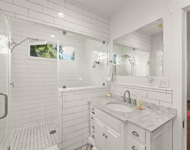 817 Gale Street - Photo Thumbnail 28