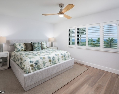 10475 Gulf Shore Drive - Photo Thumbnail 14