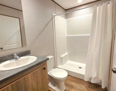 401 S Woodson Street - Photo Thumbnail 7