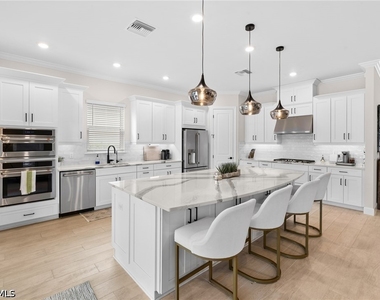 17489 Aquila Court - Photo Thumbnail 6