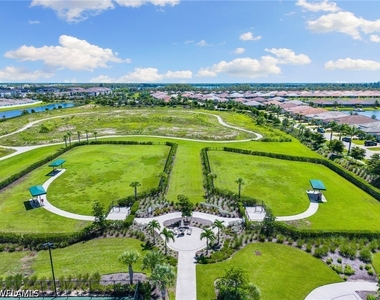17489 Aquila Court - Photo Thumbnail 43