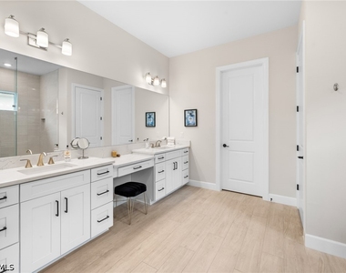 17489 Aquila Court - Photo Thumbnail 28
