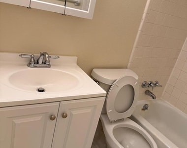 6402 Del Monte Drive - Photo Thumbnail 17