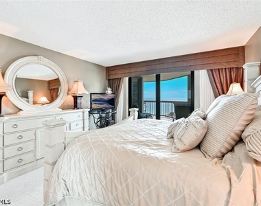 4551 Gulf Shore Boulevard N - Photo Thumbnail 13