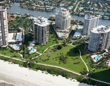 4551 Gulf Shore Boulevard N - Photo Thumbnail 1