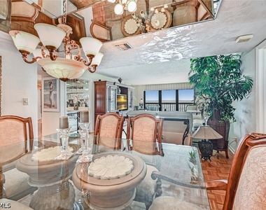 4551 Gulf Shore Boulevard N - Photo Thumbnail 11