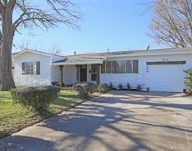 506 Azalea Street - Photo Thumbnail 1