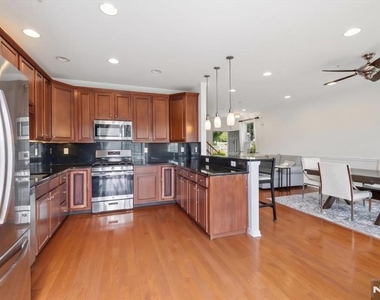 31 Forshee - Photo Thumbnail 11