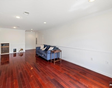 31 Forshee - Photo Thumbnail 20