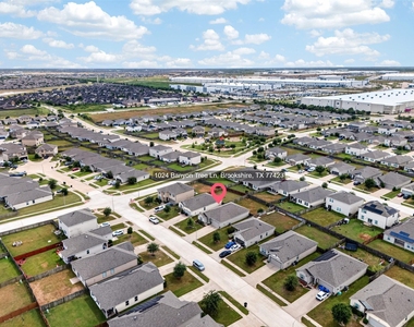 1024 Banyon Tree Lane - Photo Thumbnail 41