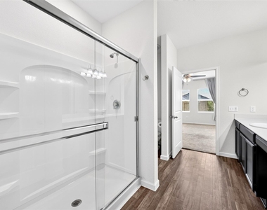 1024 Banyon Tree Lane - Photo Thumbnail 30