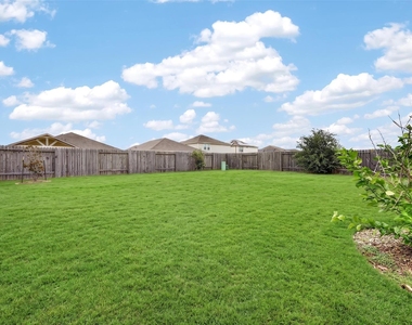 1024 Banyon Tree Lane - Photo Thumbnail 38