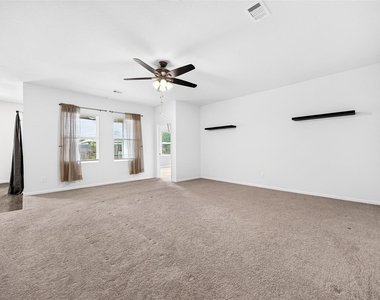1024 Banyon Tree Lane - Photo Thumbnail 17