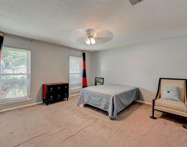 12823 Westhorpe Drive - Photo Thumbnail 11