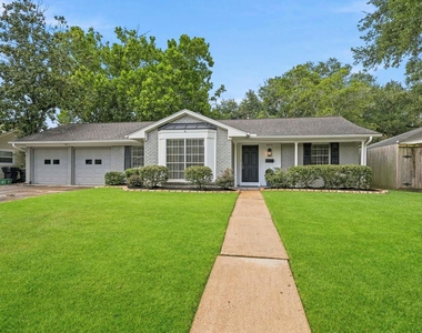 4614 Hummingbird Street - Photo Thumbnail 2