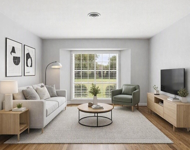 4614 Hummingbird Street - Photo Thumbnail 9